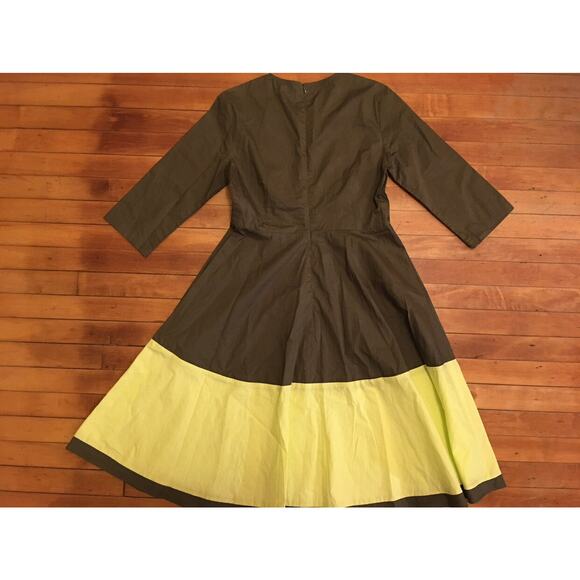 Zaikamoya Colorblock Midi Dress - Picture 4 of 4